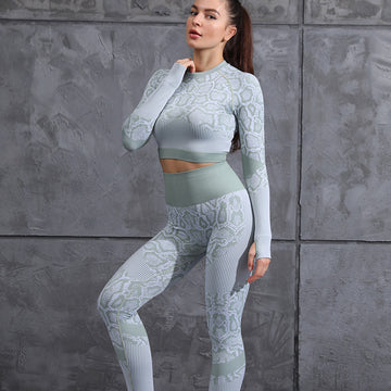 Seamless Knitted Yoga Clothes