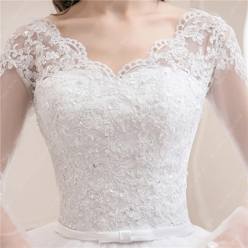 Best Selling 2024 Long Sleeve V Neck Lace Wedding Dress 2025 Vintage Bride Bridal Ball Gown Modest Wedding Dresses  Customized