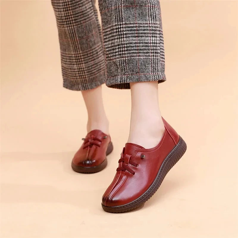 Lace Up Flats Women's Oxfords Comfy Leather Shoes Female Designer Loafers Woman Black Slip Ons Ladies Driving Shoes Retro Loafer