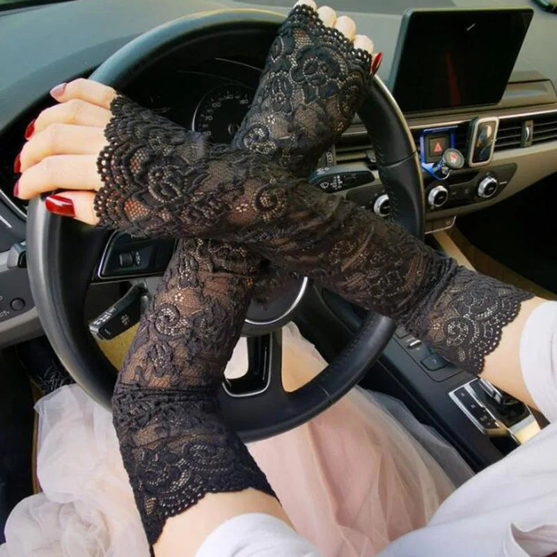 1Pair Sexy Lace Flowers Sunscreen Arm Sleeve for Women Summer Driving UV Protection Gloves Elegant Long Fingerless Arm Sleeve