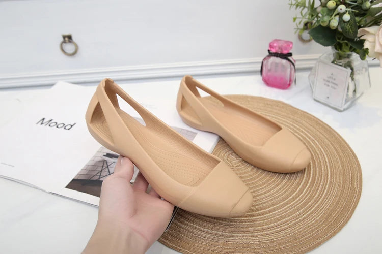 Summer Women Plastic Sandals Flats Shoes For Women Girls Ladies Mule Clogs Slippers Slip On Black Garden Clogs Immortal Anna W8