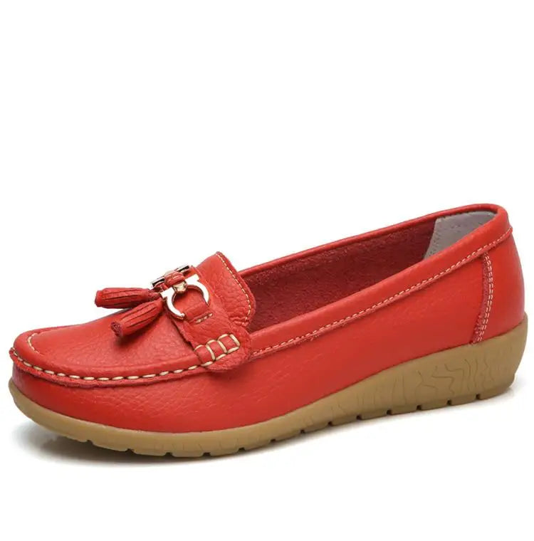 Women Flats Fashion Genuine Leather Wedge Retro Women Shoe Tassel Women's loafers Slip On Soft Women's moccasins Plus Size