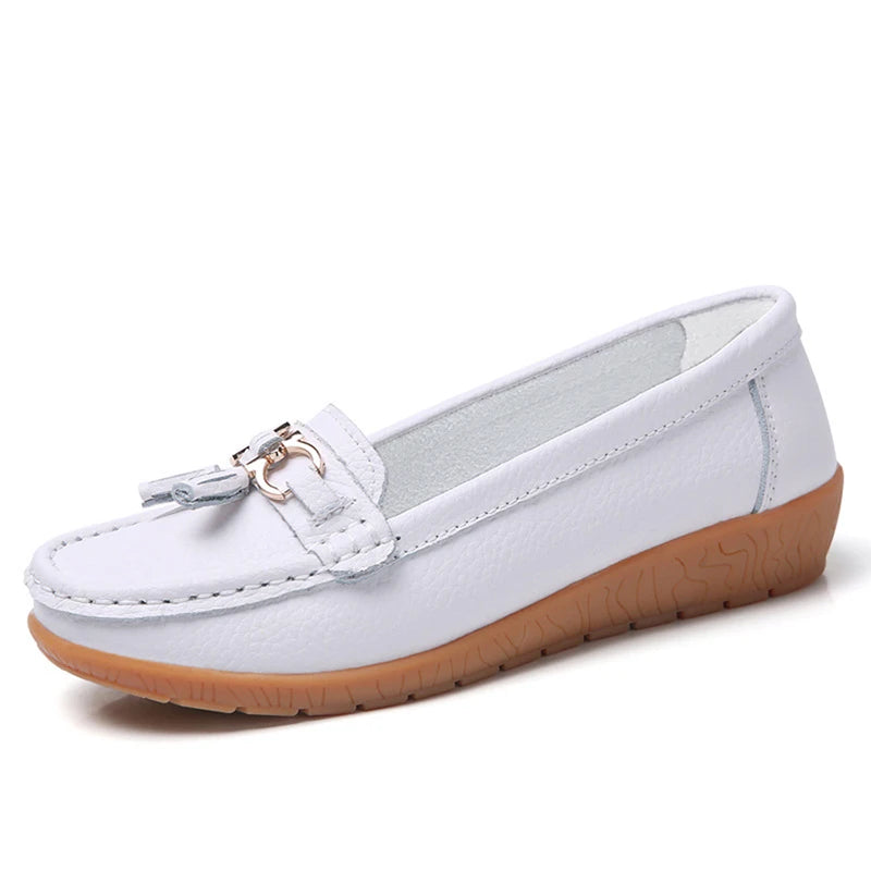 Women Flats Fashion Genuine Leather Wedge Retro Women Shoe Tassel Women's loafers Slip On Soft Women's moccasins Plus Size