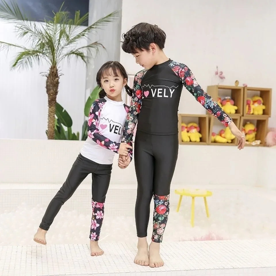 Two Piece Long Sleeve Cover up Flowers Korea swimwear beachwear girls bathing suits swimsuits kid