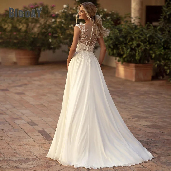 Elegant Boho Lace Wedding Dress Chiffon O-Neck Illusion Back Side Split Applique Bridal Party Gown Vestidos De Novia Customized