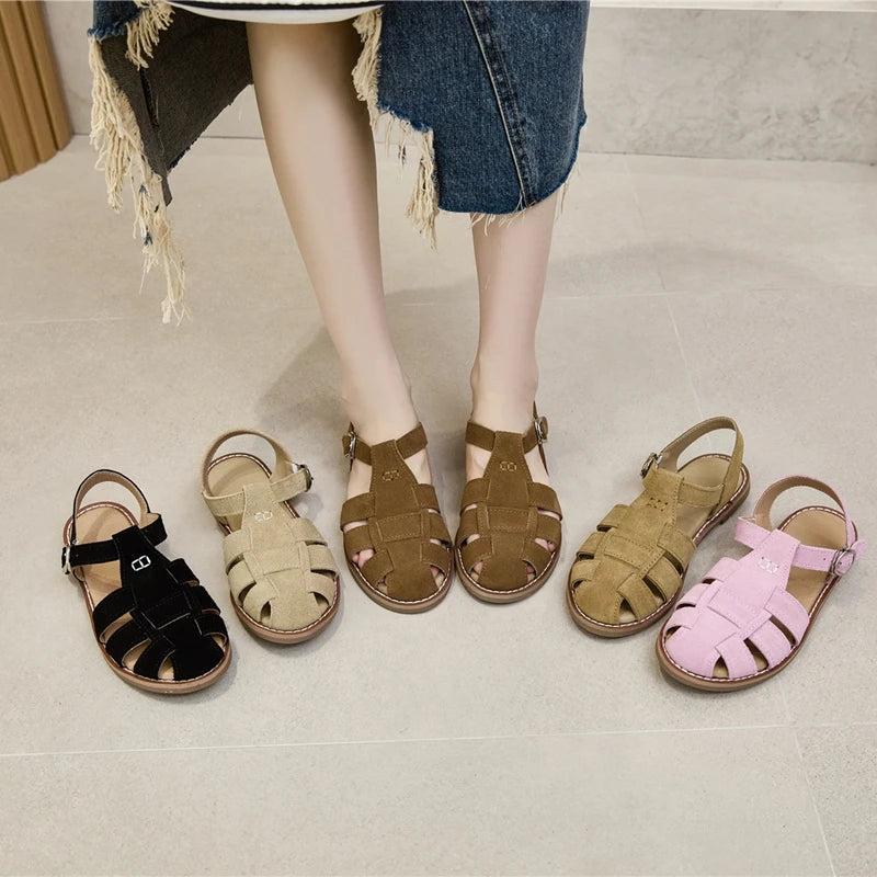 AIYUQI Flat-soled Retro Genuine Leather Hollow Baotou Sandals Women's 2024 New Hollow Pig Cage Women's Sandals