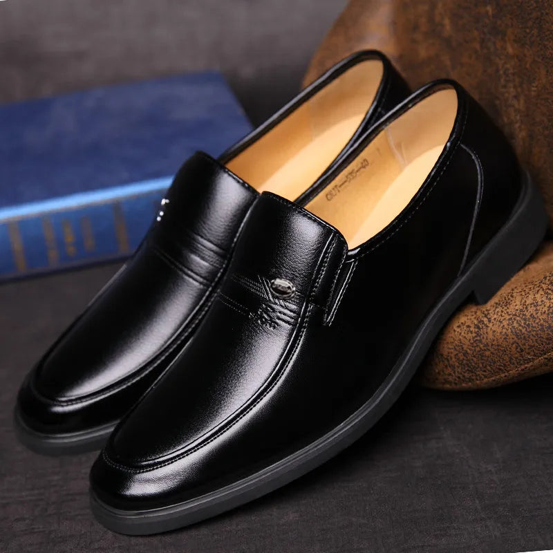 Leather Men Formal Shoes Luxury Brand 2022 Men's Loafers Dress Moccasins Breathable Slip on Black Driving Shoes Plus Size 38-44