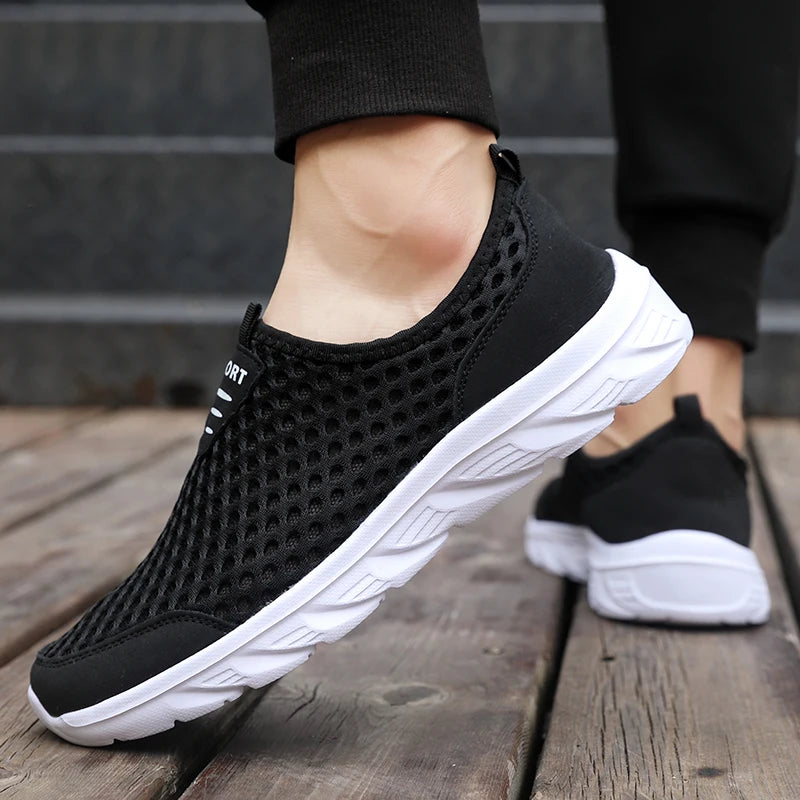 Breathable Men Casual Sneakers Lightweight Male Anti-slip Causal Shoes Outdoor Men's Loafers Soft Walking Flats Jogging 2024 New