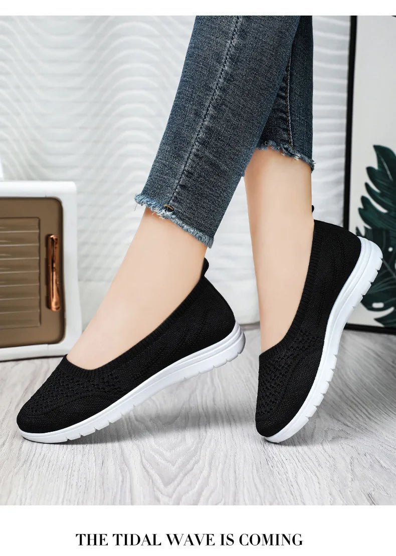 Women's Slip On Solid Color Shoes Summer Fashion Mesh Breathable Casual Shoes Walking Non Slip Platform Sandals Flats Loafers