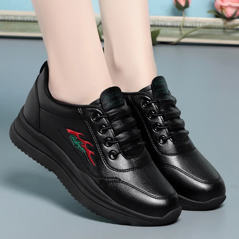 White Breathable Comfort Women's Sports Shoes Outdoor Walking Flats Spring Anti-slip Soft Leather Soft Bottom Casual Sneaker