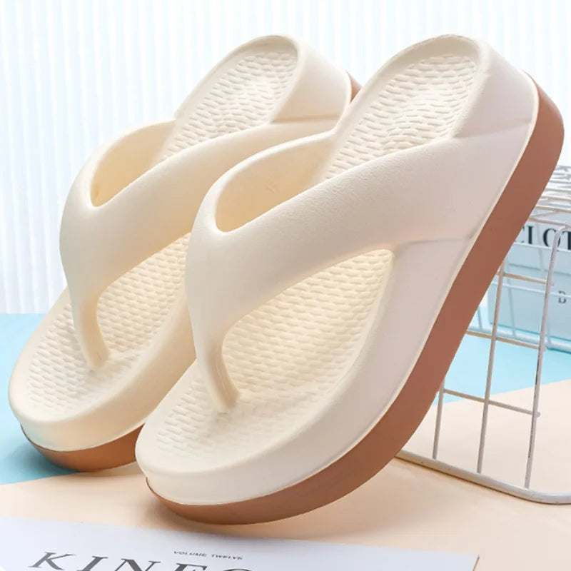 Woman flip flops Popular Design Shoes 2024 trend Casual Platform Sandals non-slip Outdoor slippers Unique features Flat sandals