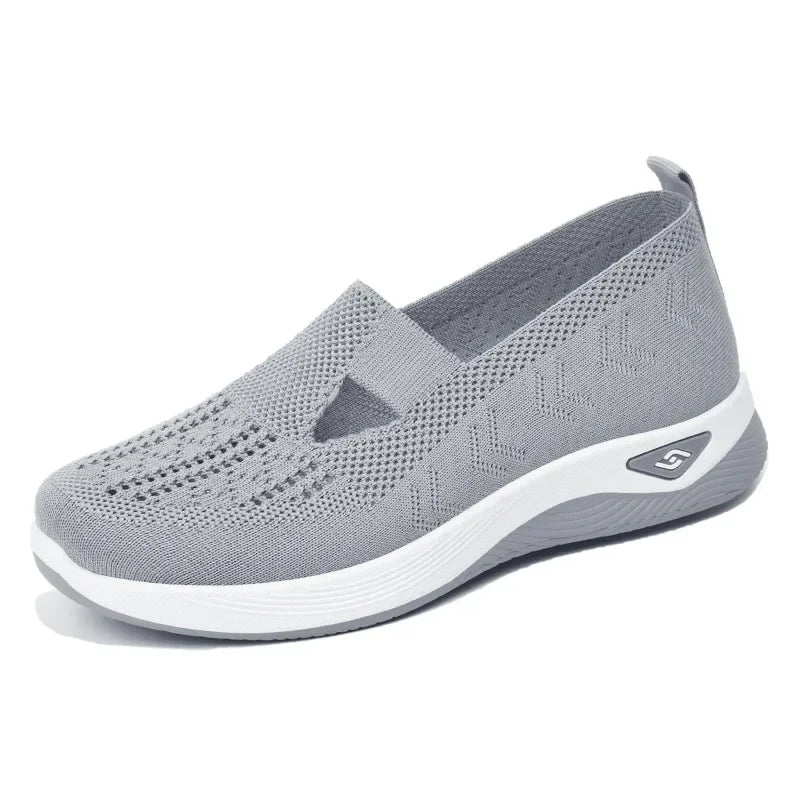 Women's Spring/Summer New Breathable and Comfortable, Mom's Single Shoes, Soft Sole, Casual Mesh Hollow Women's Shoes