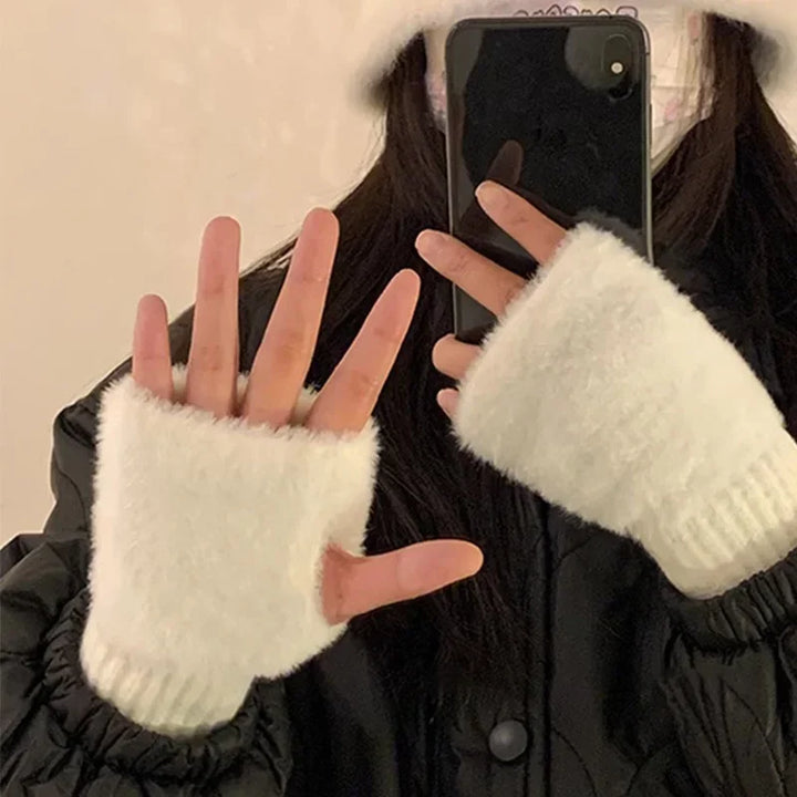 Women's soft mink wool middle finger gloves, solid black plush knitted wrist gloves, luxurious warmth, no fingers, writing, wint