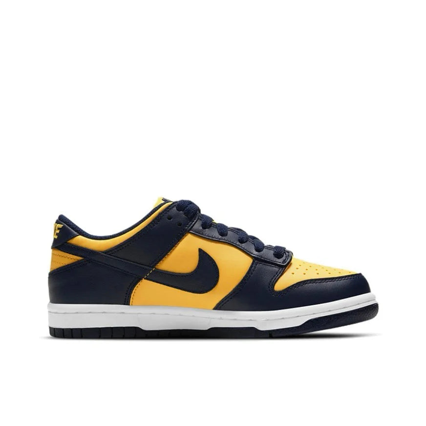 Nike Sb Dunk Men Women Low Skateboarding Shoes Classic and Sneakers for Sports and Fitness