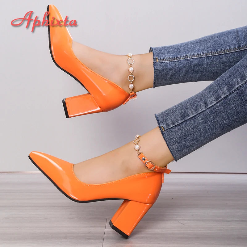 Aphixta 2024New Luxury Rhinestone Pearl Chain 7cm Chunky Heels Pumps Women Shoes String Bead Pointed Toe Bling Crystals Pumps