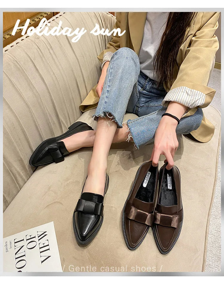 Retro Bowknot oxfords woman flats slip on thick heels loafers british pointed toe small leather shoes women plus size 42