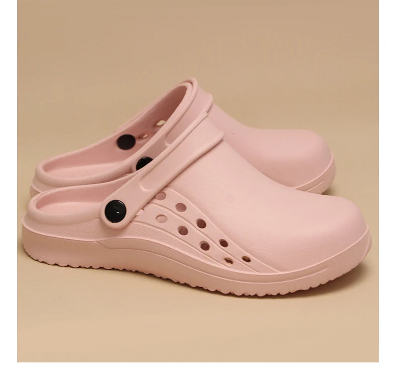 Slip Resistant Laboratory Doctor Clogs Women Men EVA Medical Shoes Ultra Light Surgical Shoes Breathable Garden Work Slippers