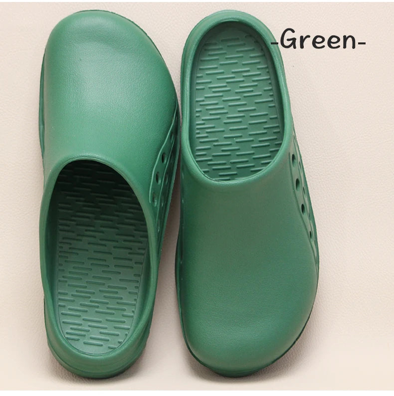 Slip Resistant Laboratory Doctor Clogs Women Men EVA Medical Shoes Ultra Light Surgical Shoes Breathable Garden Work Slippers