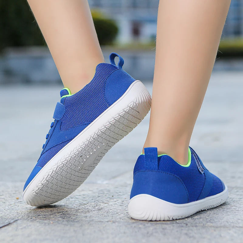 Kids Wide Comfortable Sports Shoes Boys Girls Breathable Sneakers Children Elastic Light Outdoor Running Walking Shoes