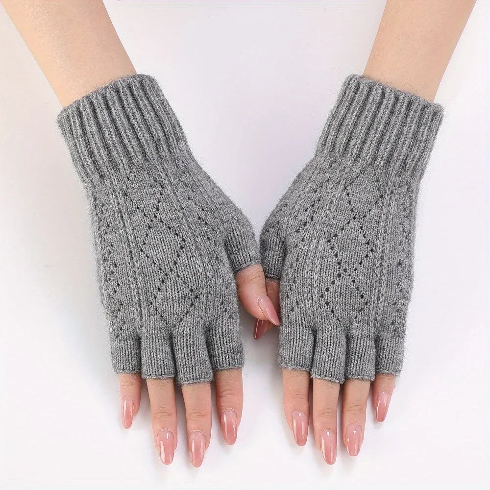 Mink Fleece Soft Winter Half Finger Gloves Women Warm Luxury Solid White Plush Knitted Fingerless Gloves Wrist Mittens Writting