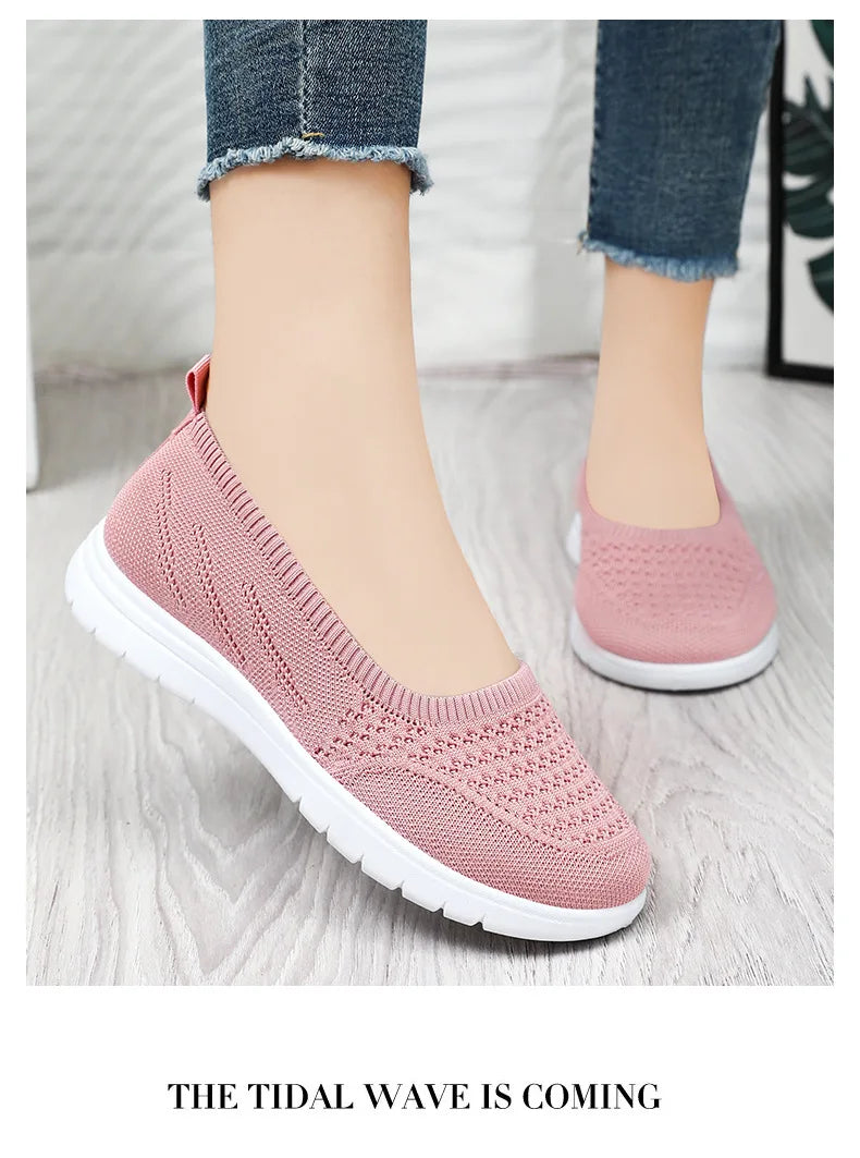 Women's Slip On Solid Color Shoes Summer Fashion Mesh Breathable Casual Shoes Walking Non Slip Platform Sandals Flats Loafers