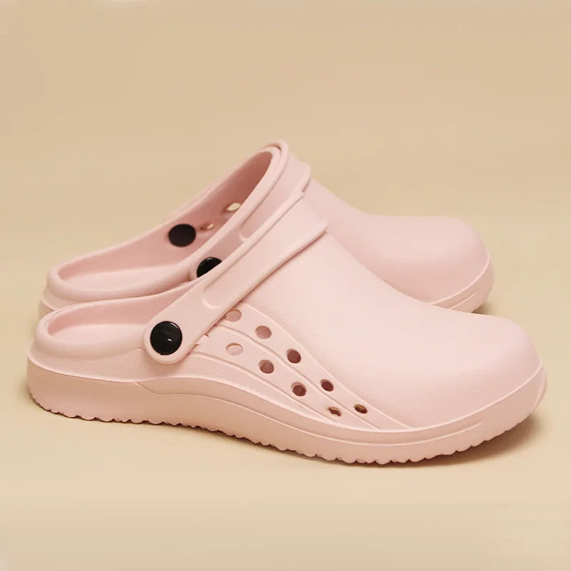 Slip Resistant Laboratory Doctor Clogs Women Men EVA Medical Shoes Ultra Light Surgical Shoes Breathable Garden Work Slippers