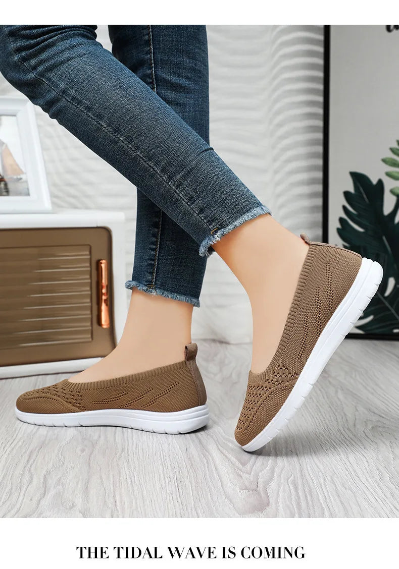 Women's Slip On Solid Color Shoes Summer Fashion Mesh Breathable Casual Shoes Walking Non Slip Platform Sandals Flats Loafers