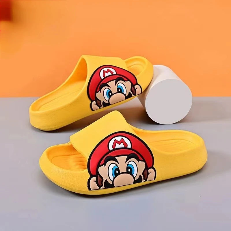 Super Mario summer cartoon slippers cute and comfortable boys and girls bathroom breathable non-slip shoes outer wear slippers