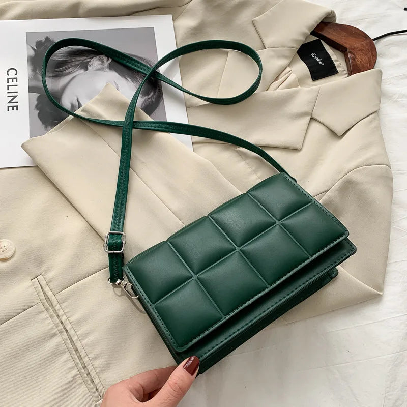 Womens Bag Autumn Winter New Female Literary SingleShoulder Bag Minority Design CrossBody Bag Trend Womens Bag Bolsos