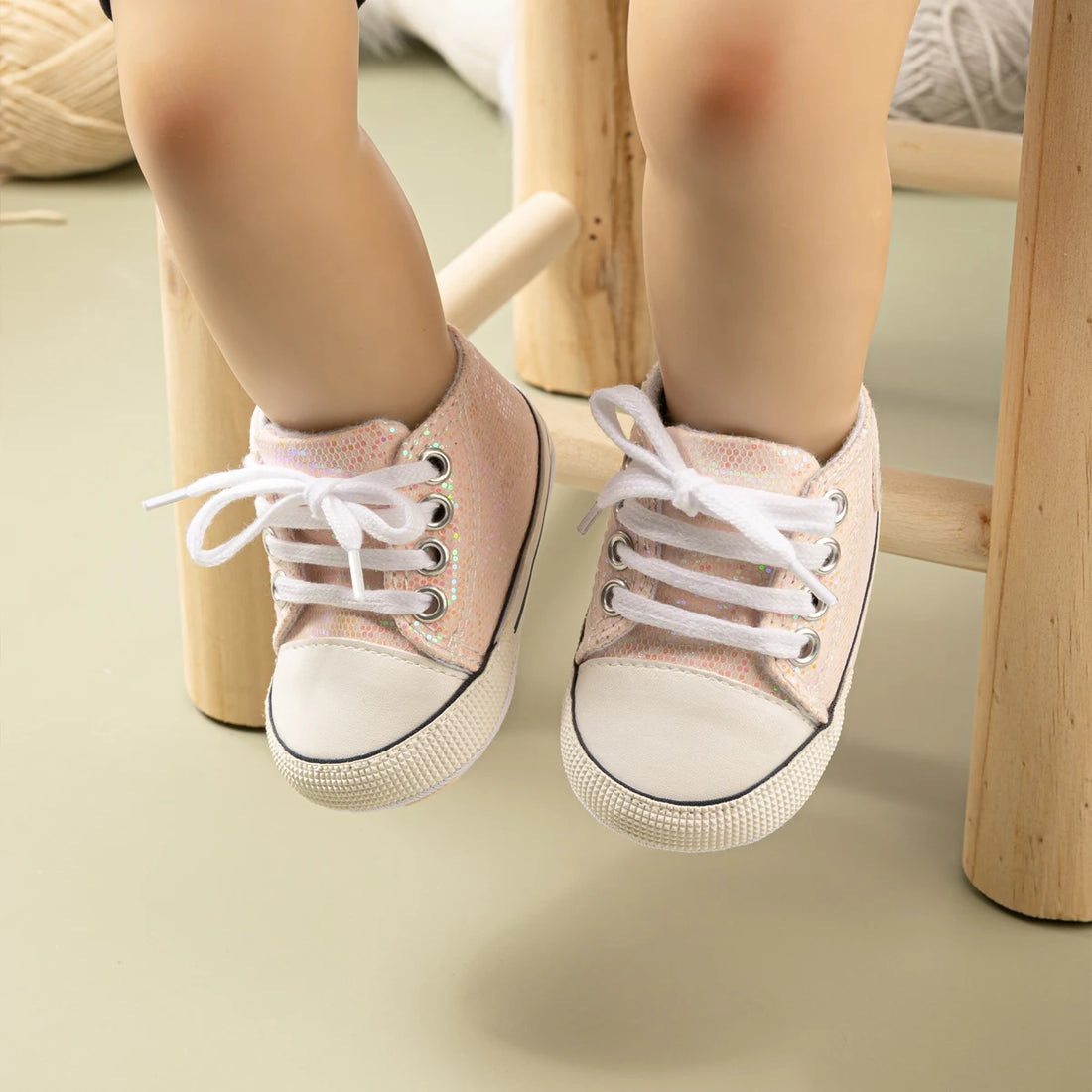 Newborn Baby Shoes Classic Sequins Canvas Shoes Cotton And Anti-slip Infant Casual Sneakers First Pair of Toddler Shoes 0-18M