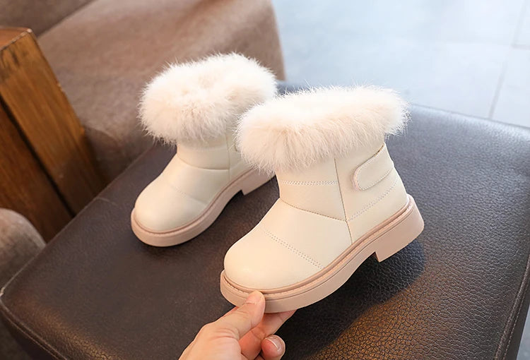 2023 New Solid Color Britain Style Girls Casual Boots Plush Winter Soft Baby Boys Short Boots Kids Shoes Children Drop Shipping