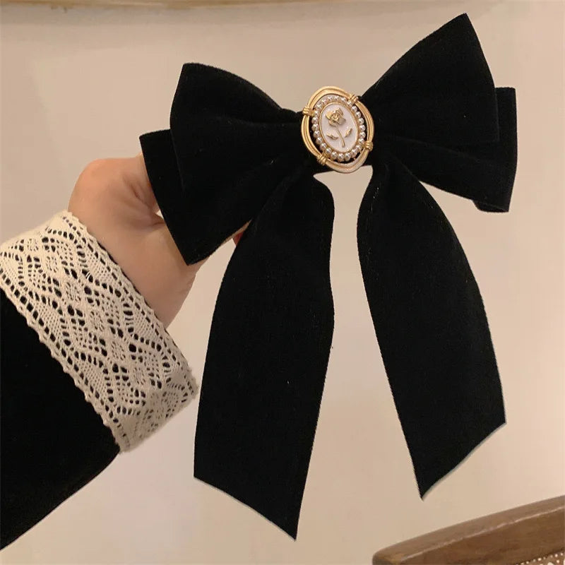 New Black Velvet Bow Hair Pins Elegant Fabric Alloy Roses Hair Clips for Women Fashion Ponytail Barrette Heawear Accessories