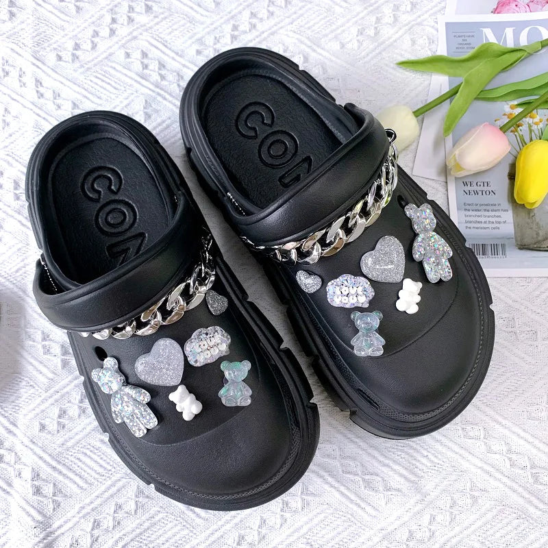 Fashion Charms Sandals 2024 New Clog Shoes Outdoor Women Slippers Thick Sole High Quality Summer Sandals For Girls